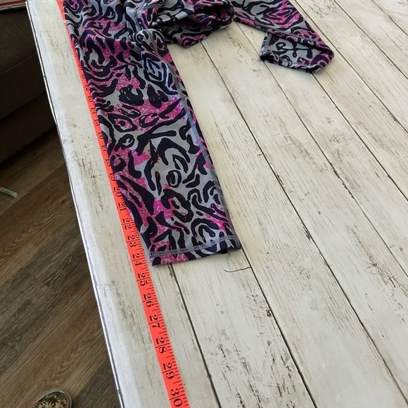 Under Armour Women's High Rise Ankle
Medium
Leggings Mineral Blue/Navy... - Picture 6 of 9